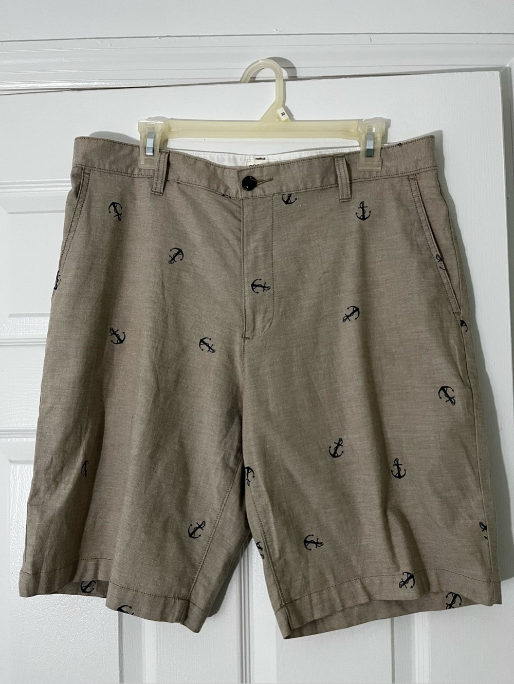 Dockers Khaki Anchor-Embroidered Flat-Front Shorts